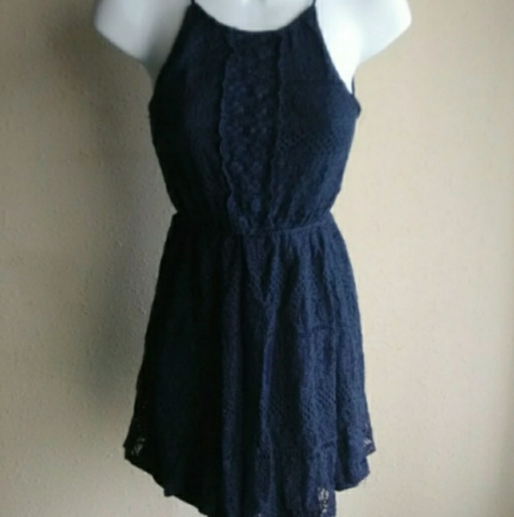 Dress - Picture 2 of 5